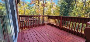 GLASSMANOR - Residential Lease