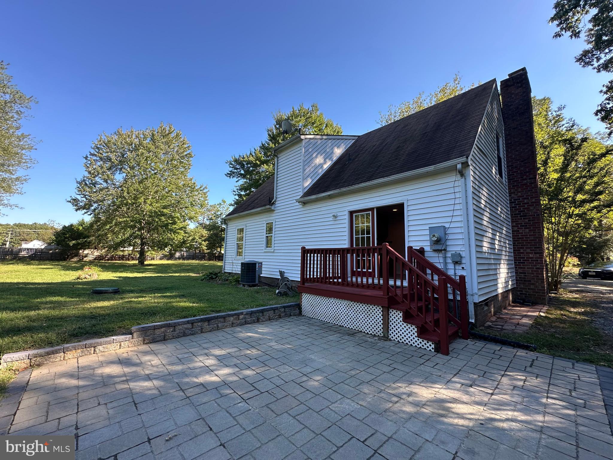 CAROLINE PINES - Residential Lease