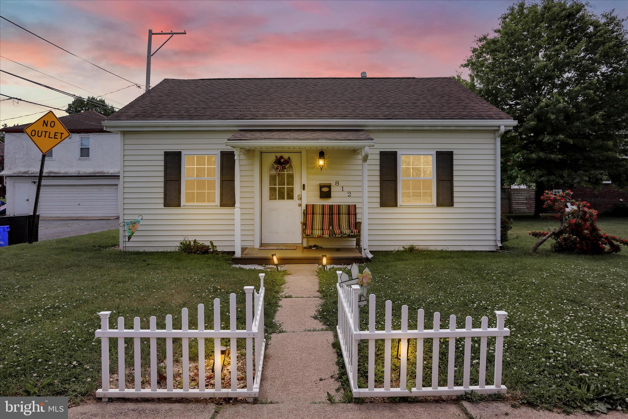812 HAY ROAD