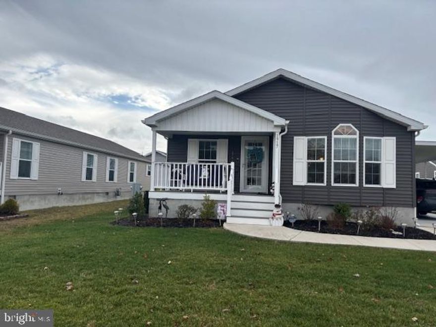 Egg Harbor Townships newest 55+ community.  
This Ventnor Ave Home is in excellent condition with very affordable Lot rent, and 0 Tax on this Mobile Home.
BRIGHT and sunny 2 Bedroom 2 full  bath. Offering a Fun and easy open concept.  Inviting kitchen with Farmers sink, an abundance of upgraded easy close cabinets.  Excellent flooring. warm and cozy home that invites peace of mind.  Selling Furnished .
Easy to show and ready to go