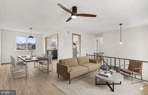 EDGEWOOD PARK - Residential