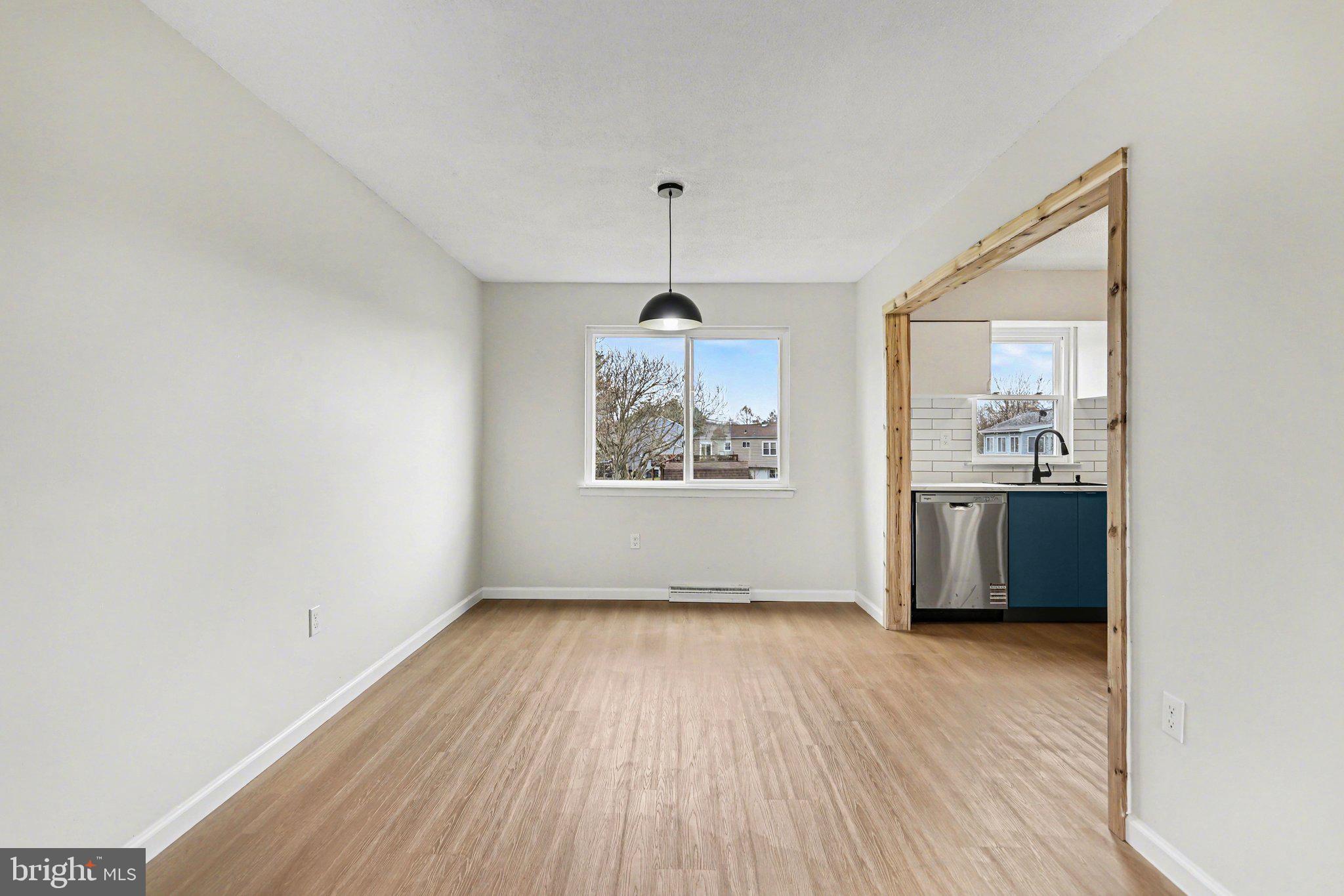 EDGEWOOD PARK - Residential