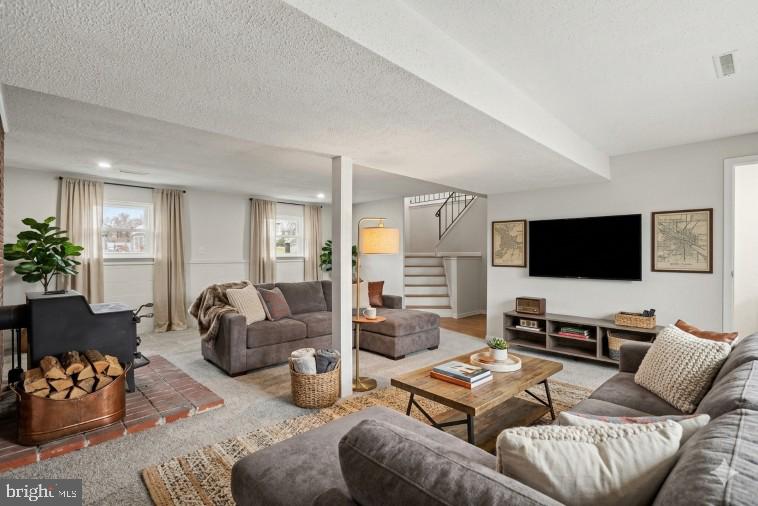 EDGEWOOD PARK - Residential