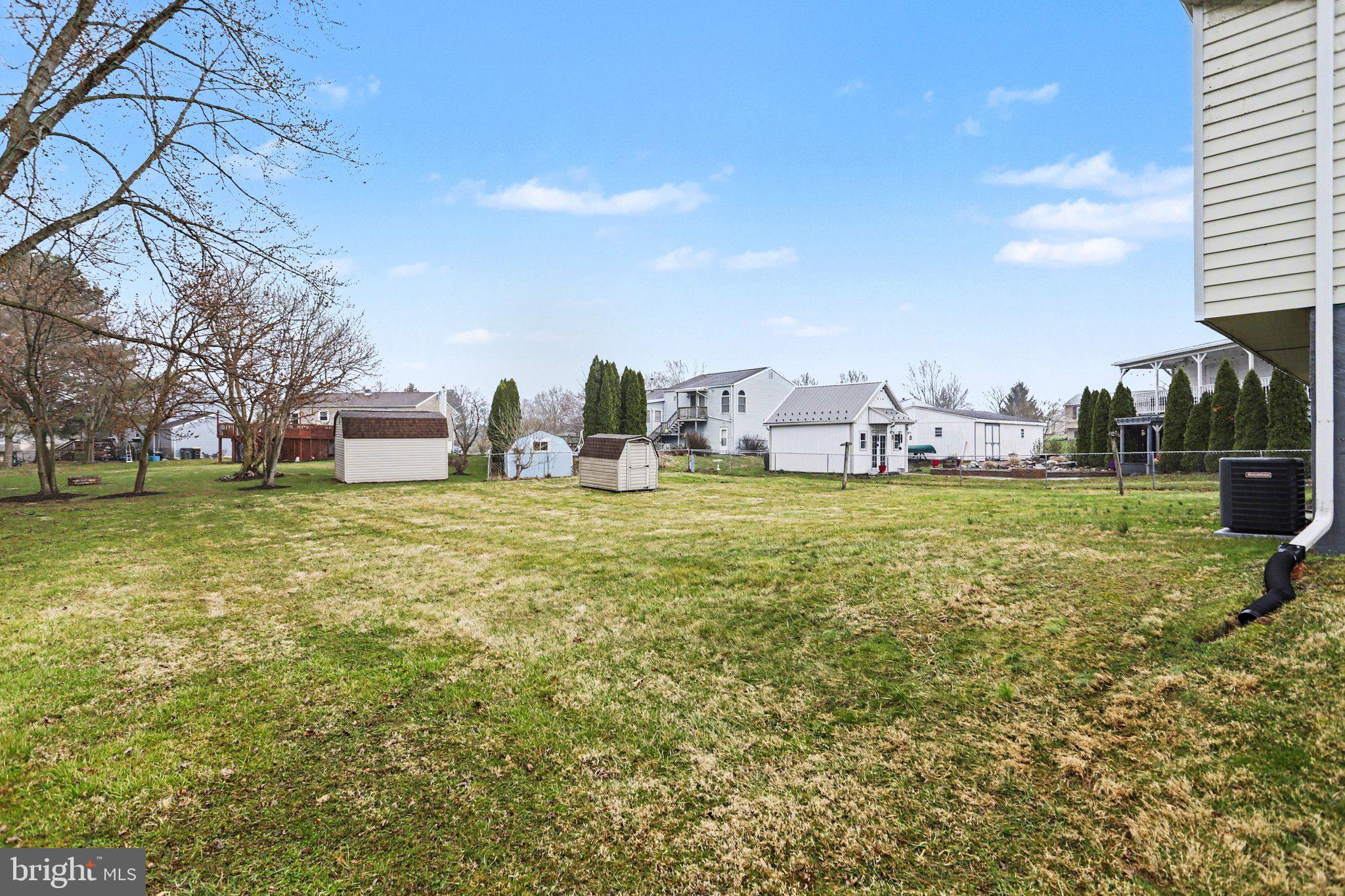 EDGEWOOD PARK - Residential