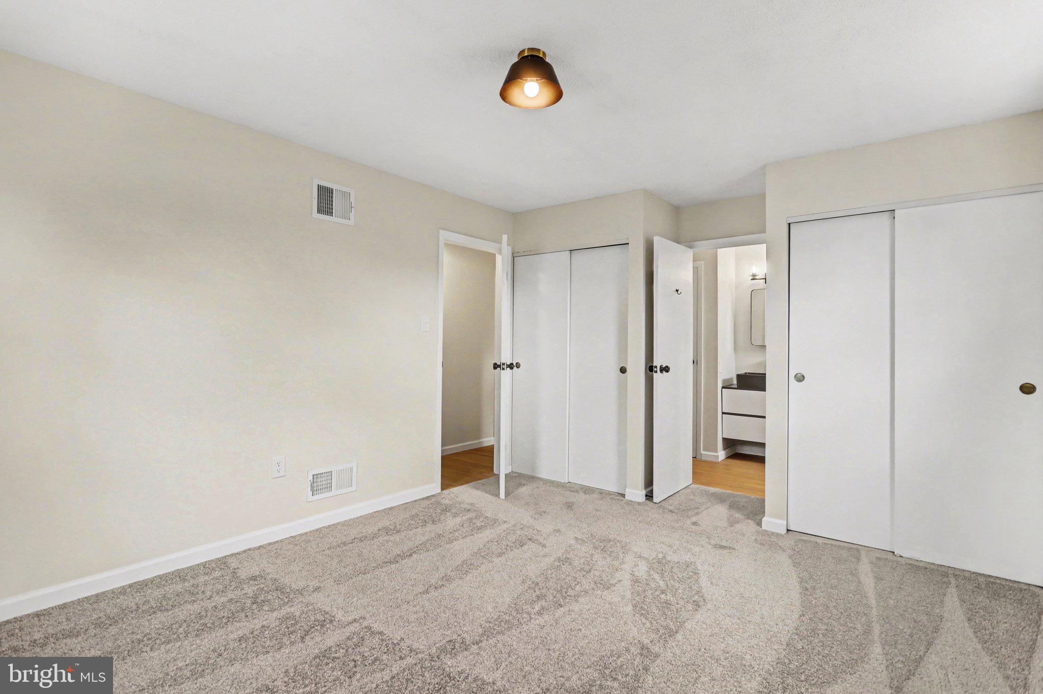 EDGEWOOD PARK - Residential