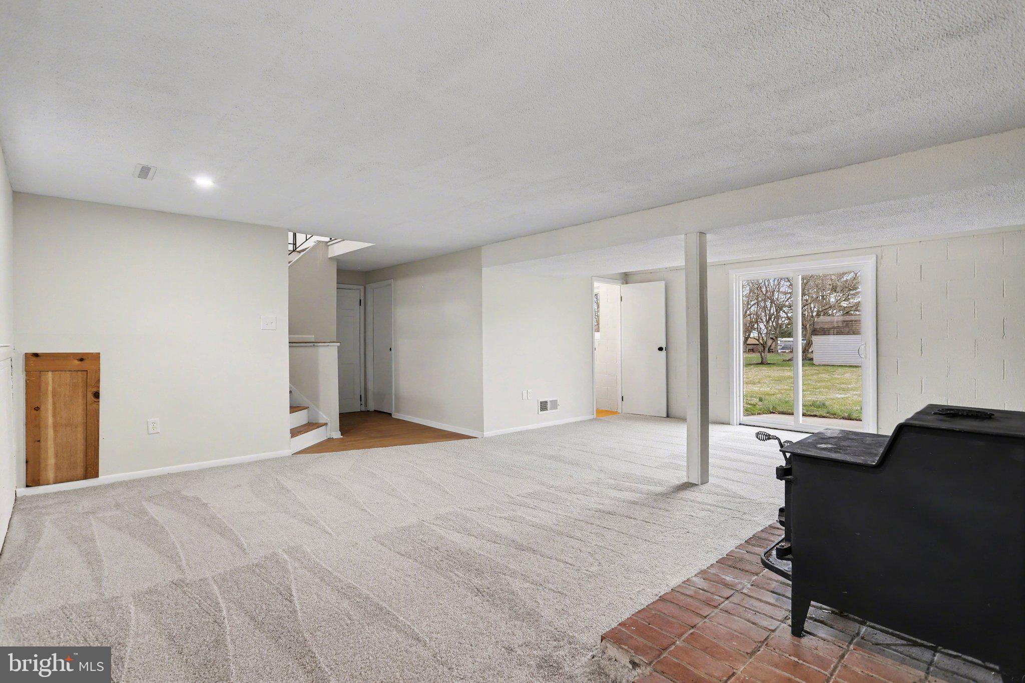 EDGEWOOD PARK - Residential