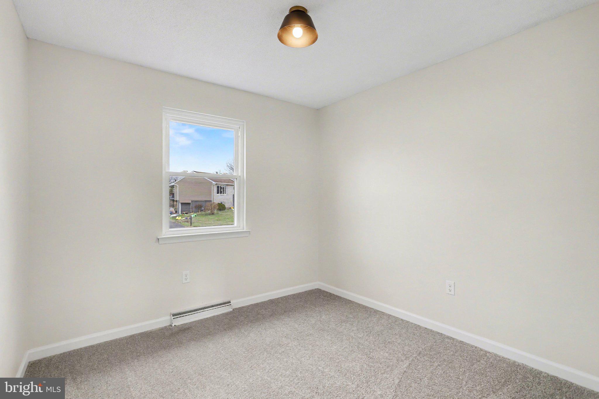 EDGEWOOD PARK - Residential