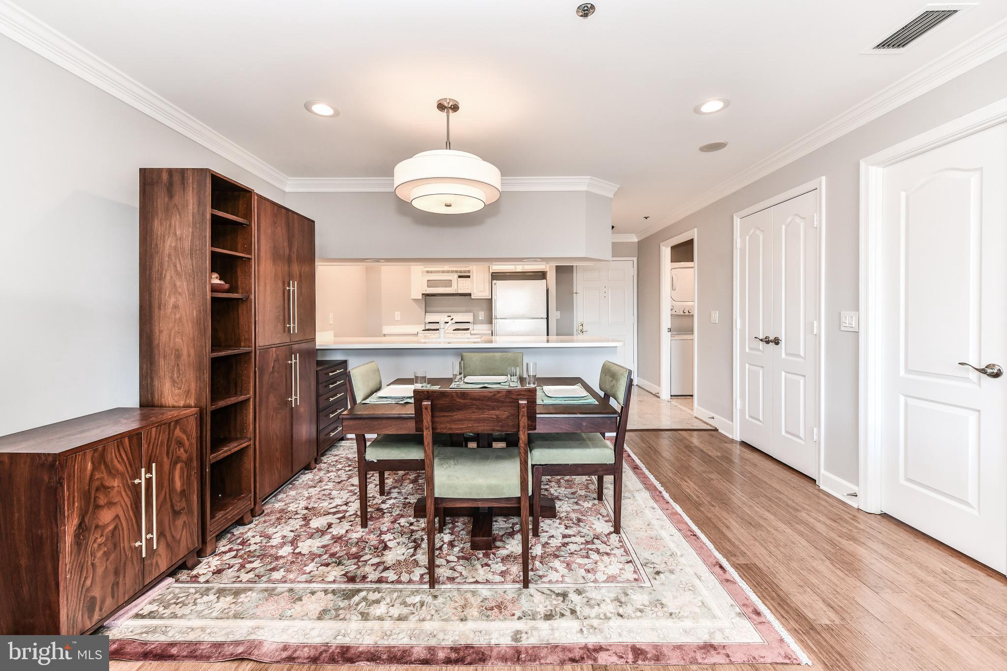 BALLSTON PARK - Residential Lease