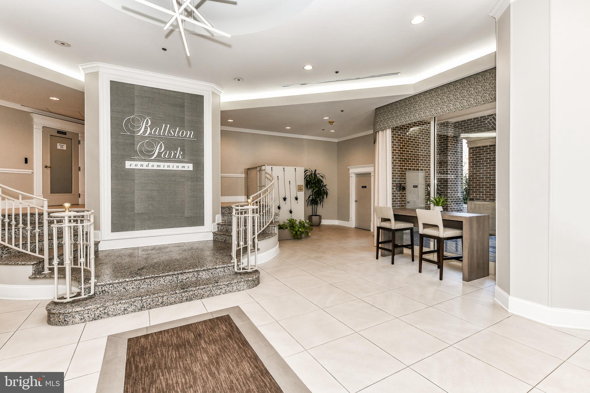 BALLSTON PARK - Residential Lease