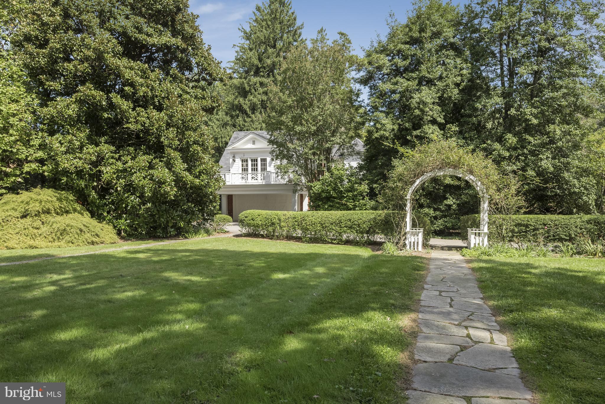 HARLEQUIN - Residential