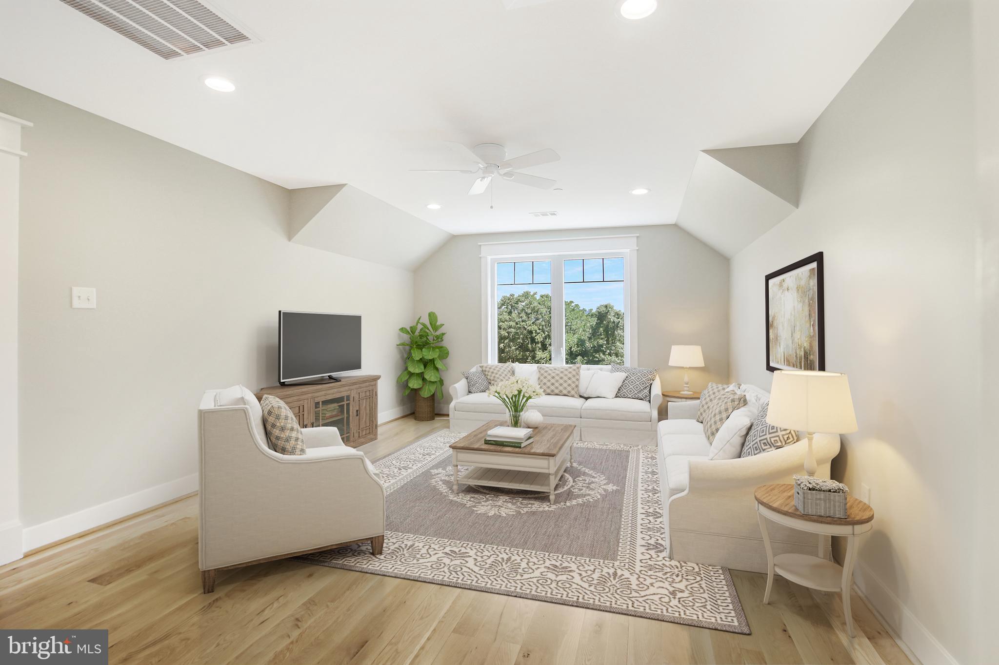 FOX MEADOW ESTATES - Residential