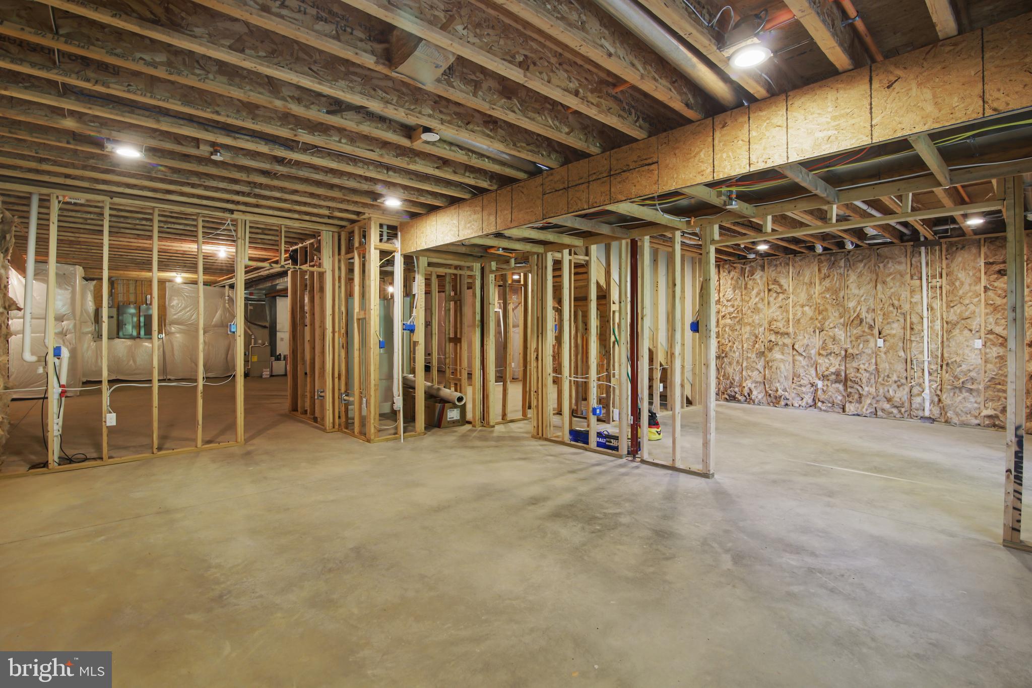 FOX MEADOW ESTATES - Residential