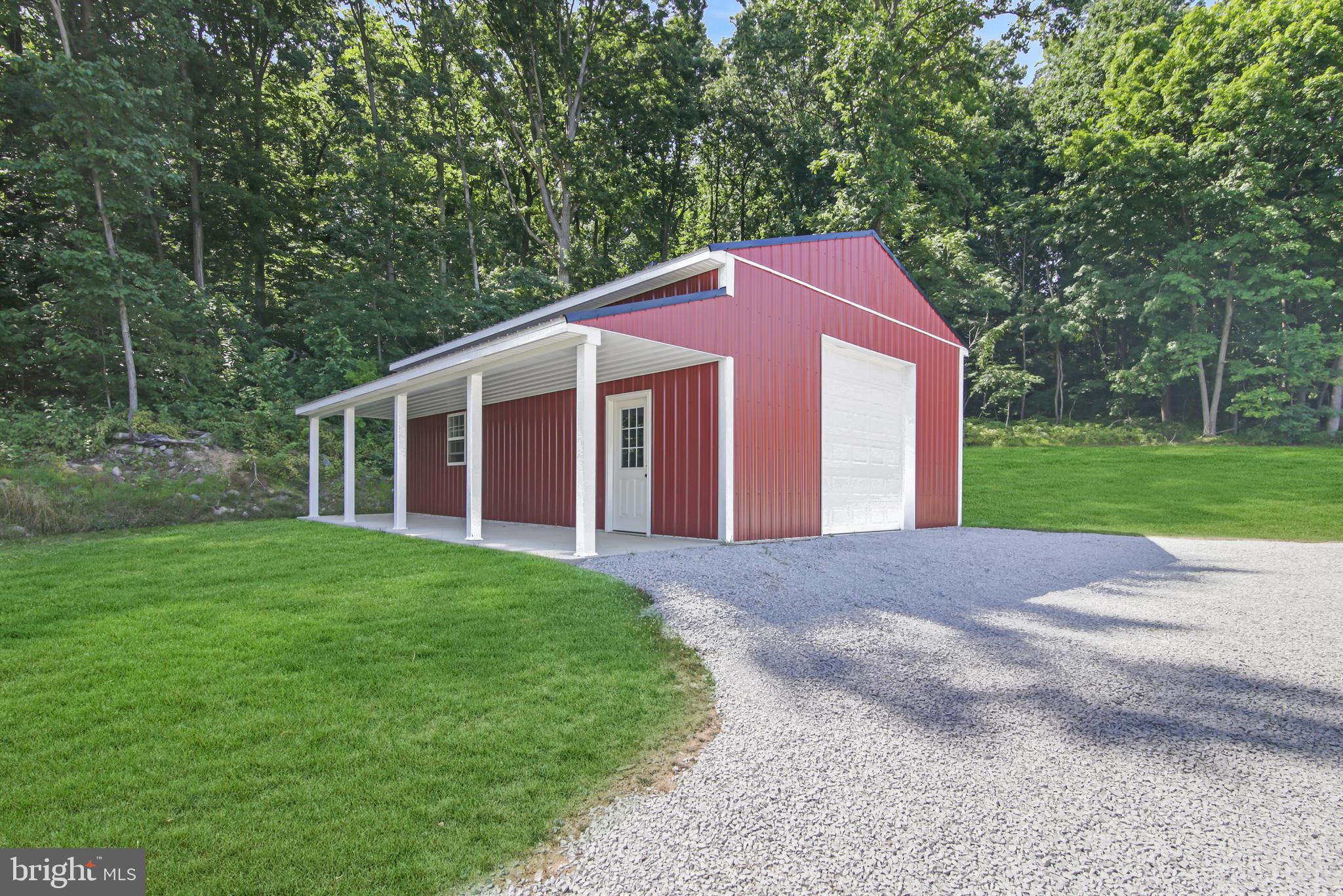 FOX MEADOW ESTATES - Residential