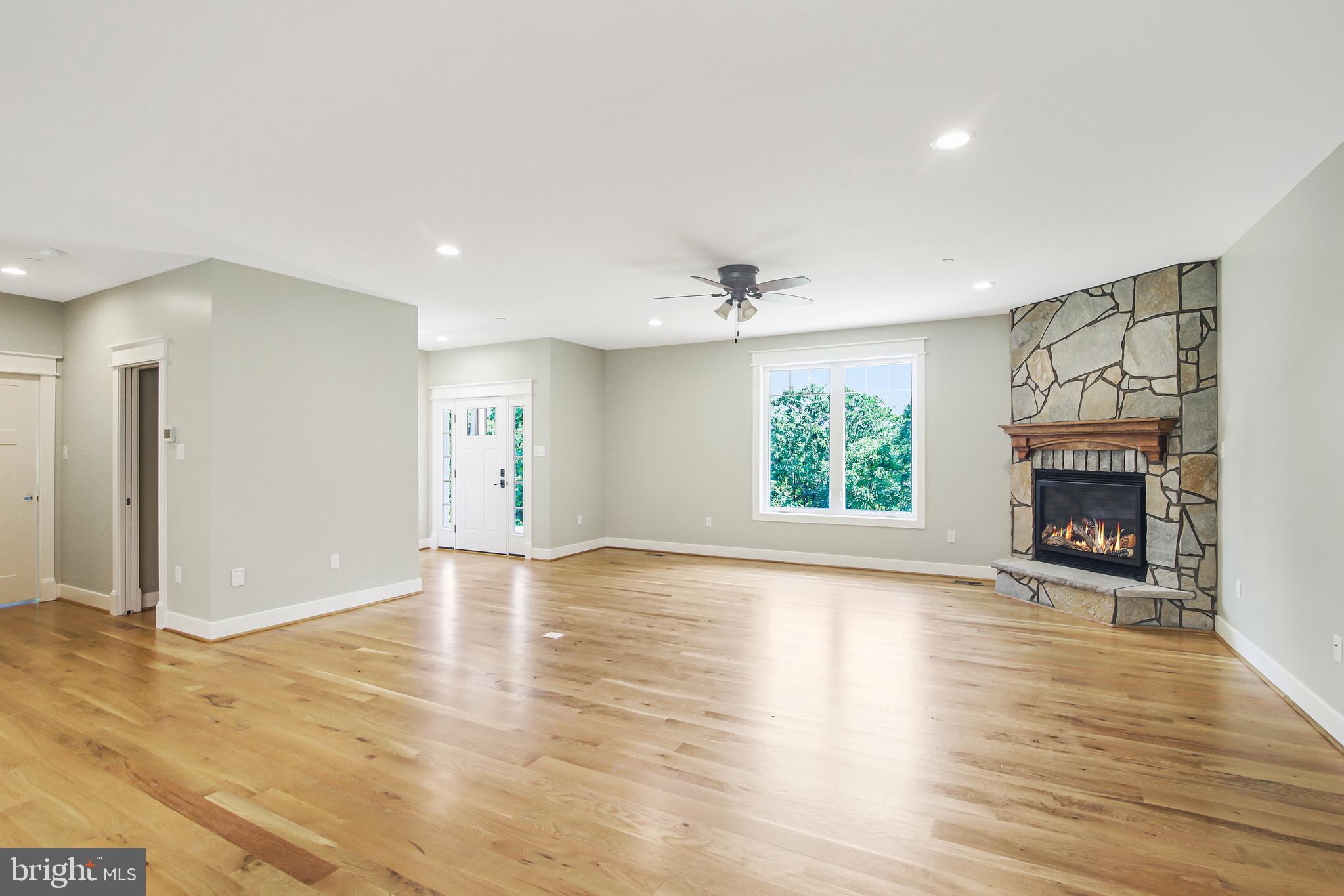 FOX MEADOW ESTATES - Residential