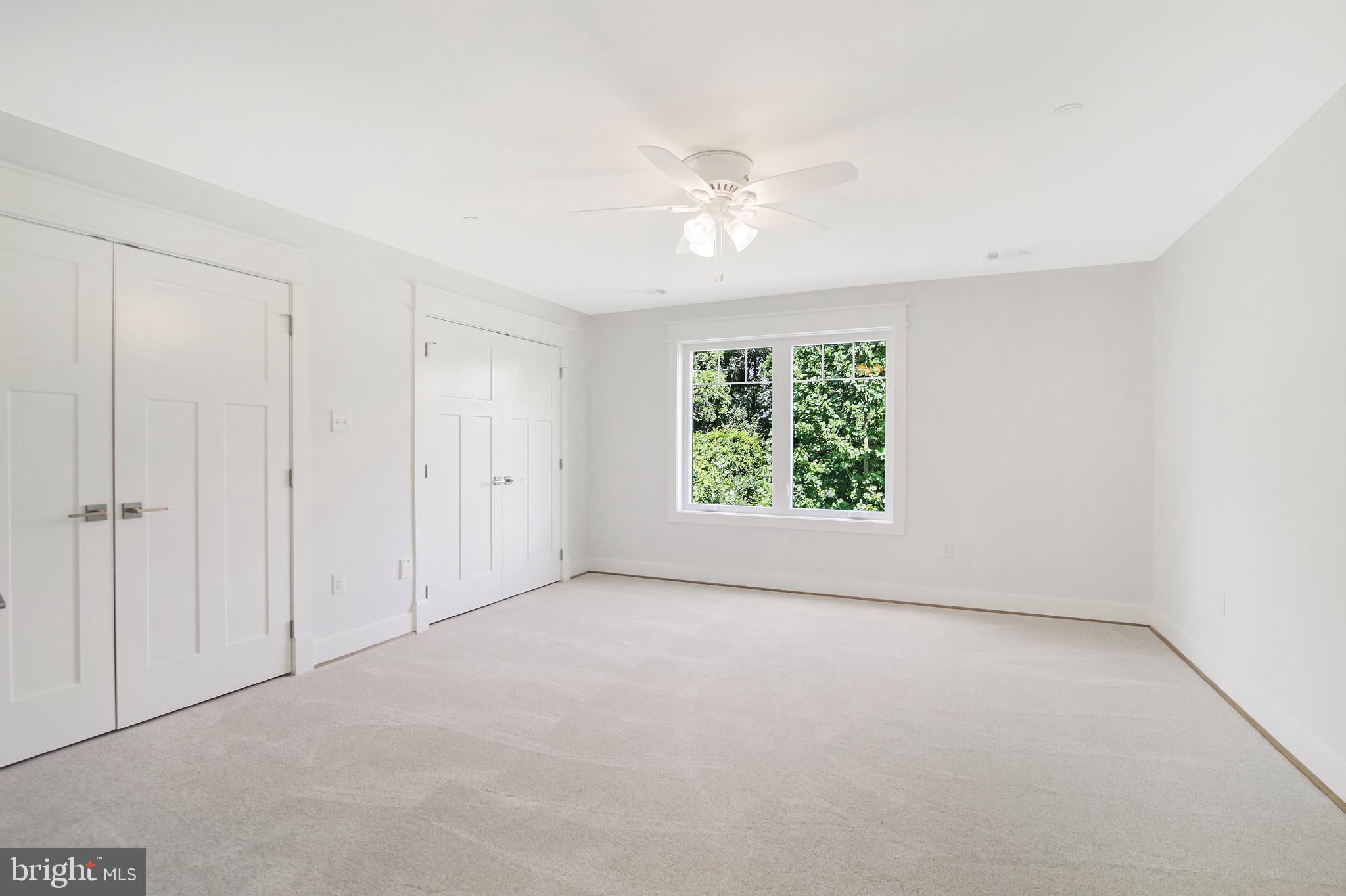 FOX MEADOW ESTATES - Residential