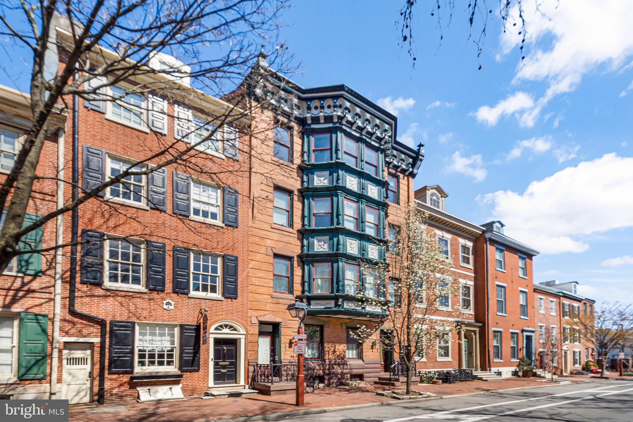 SOCIETY HILL - Residential Lease