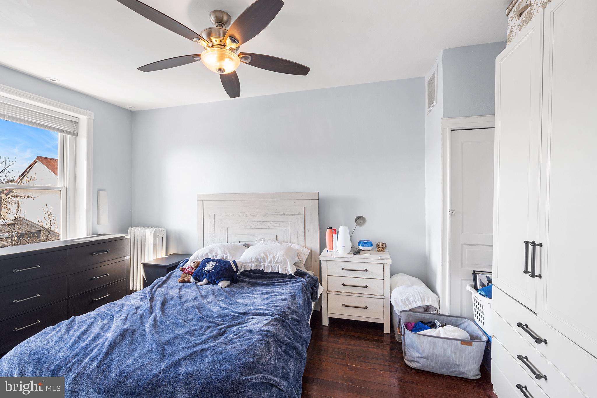 SOCIETY HILL - Residential Lease