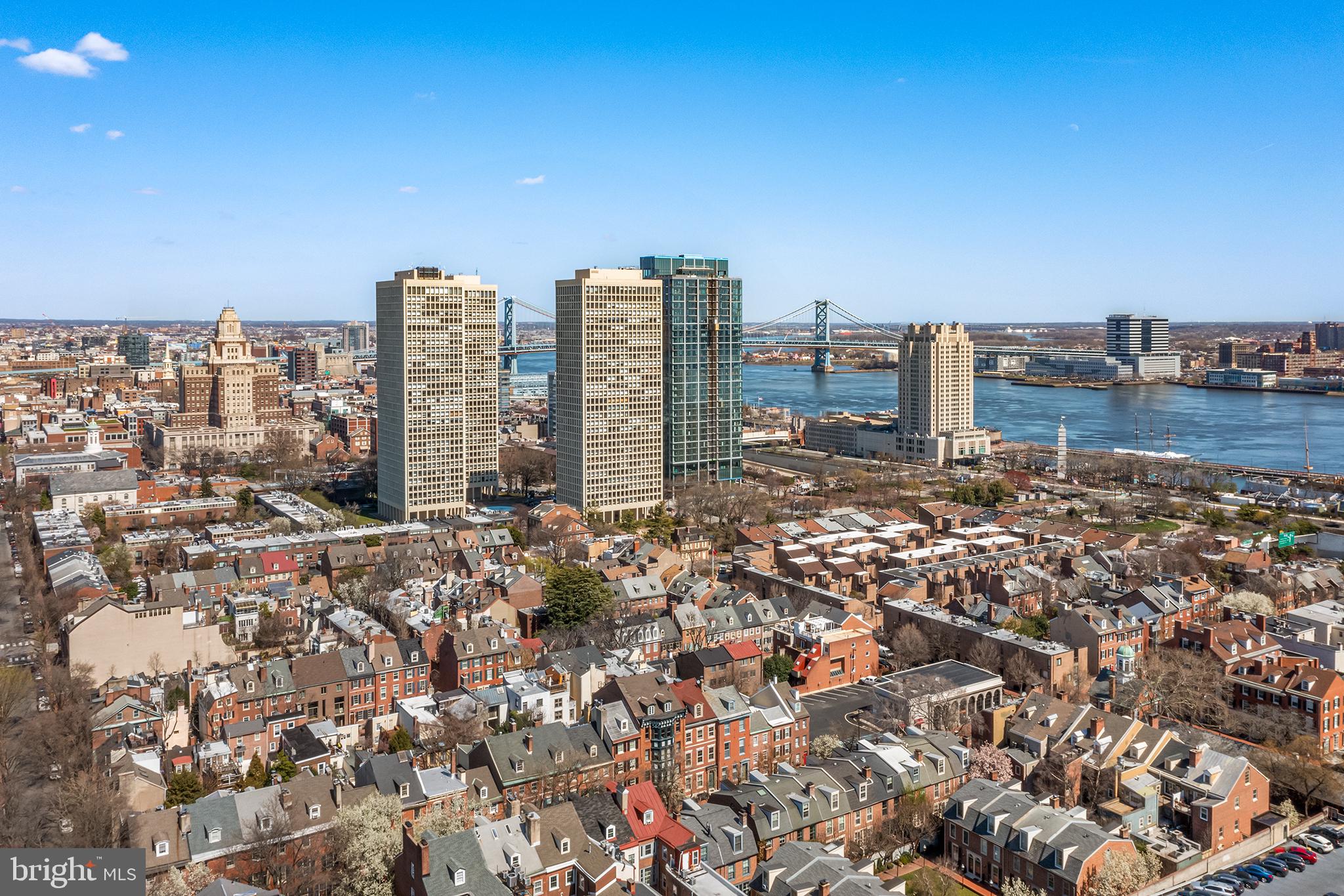 SOCIETY HILL - Residential Lease