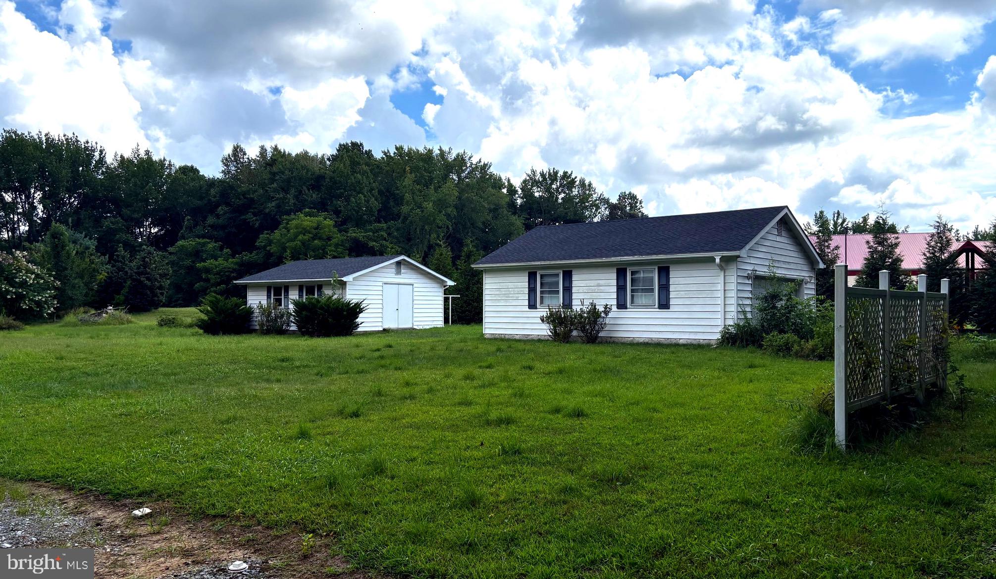 HYELAND ESTATES - Residential