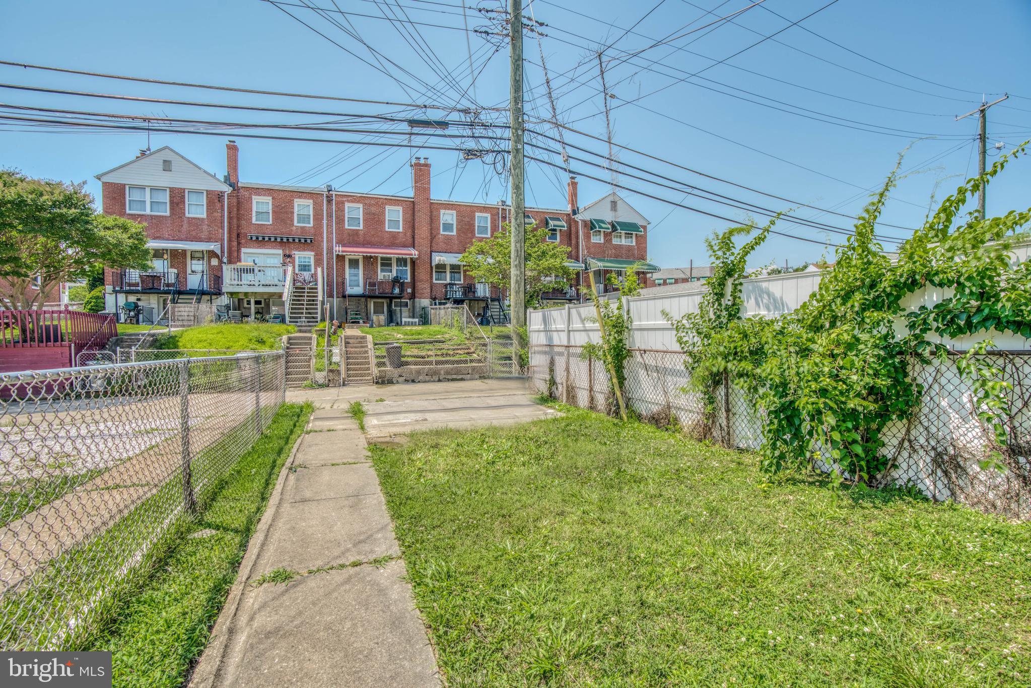 EASTFIELD - Residential