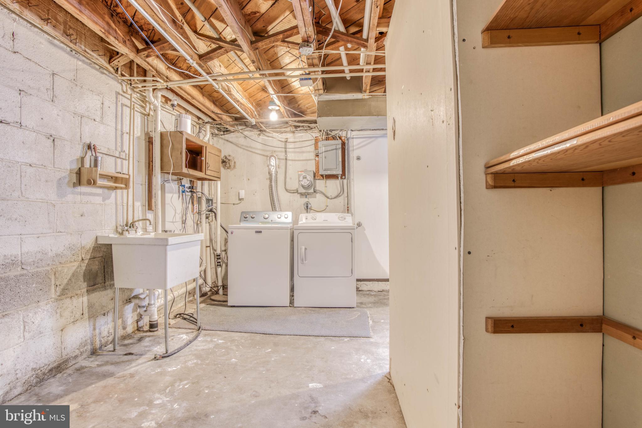 EASTFIELD - Residential