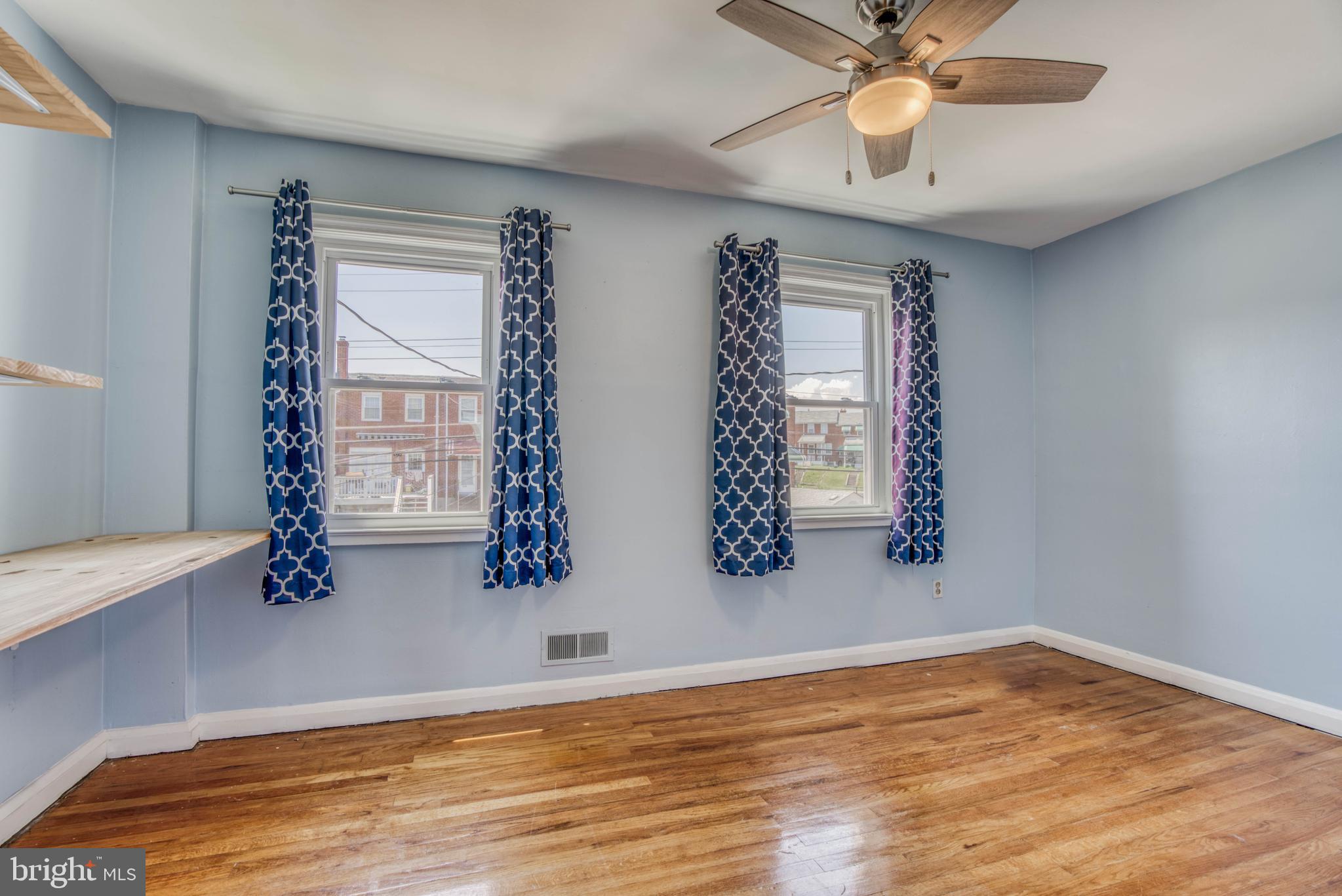 EASTFIELD - Residential