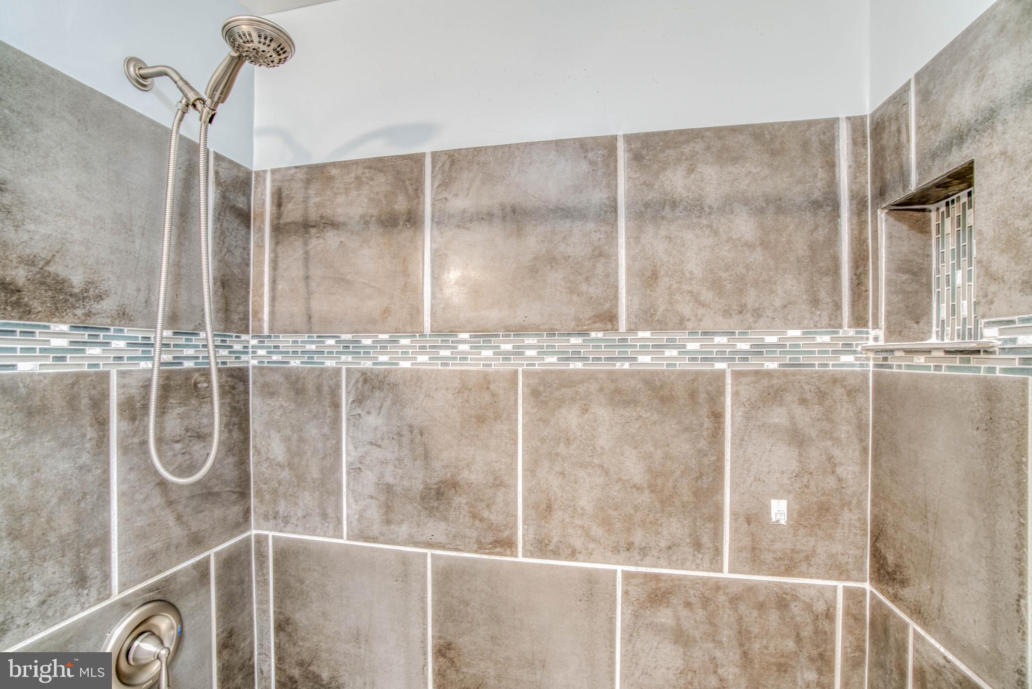 EASTFIELD - Residential