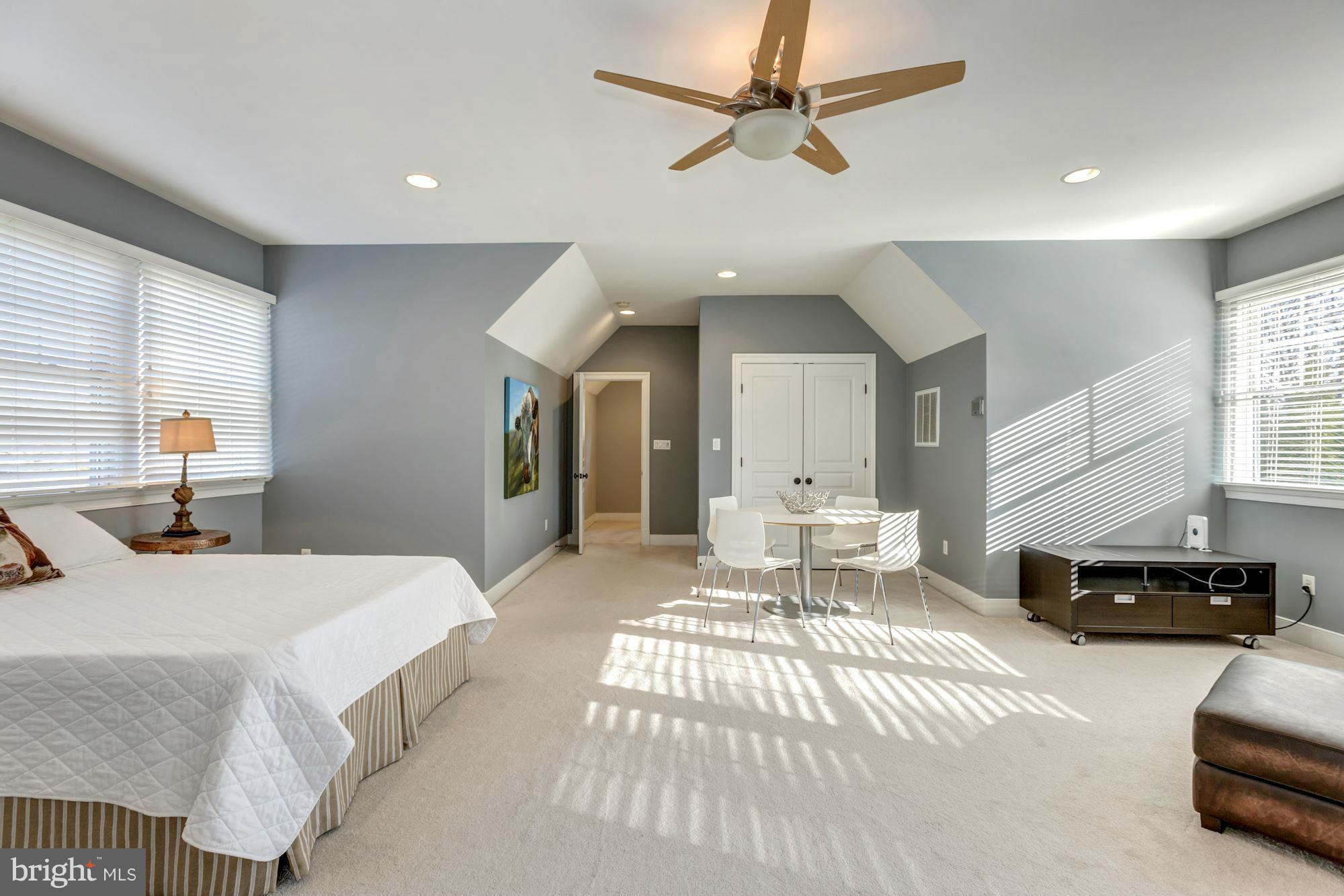 FRANKLIN PARK - Residential