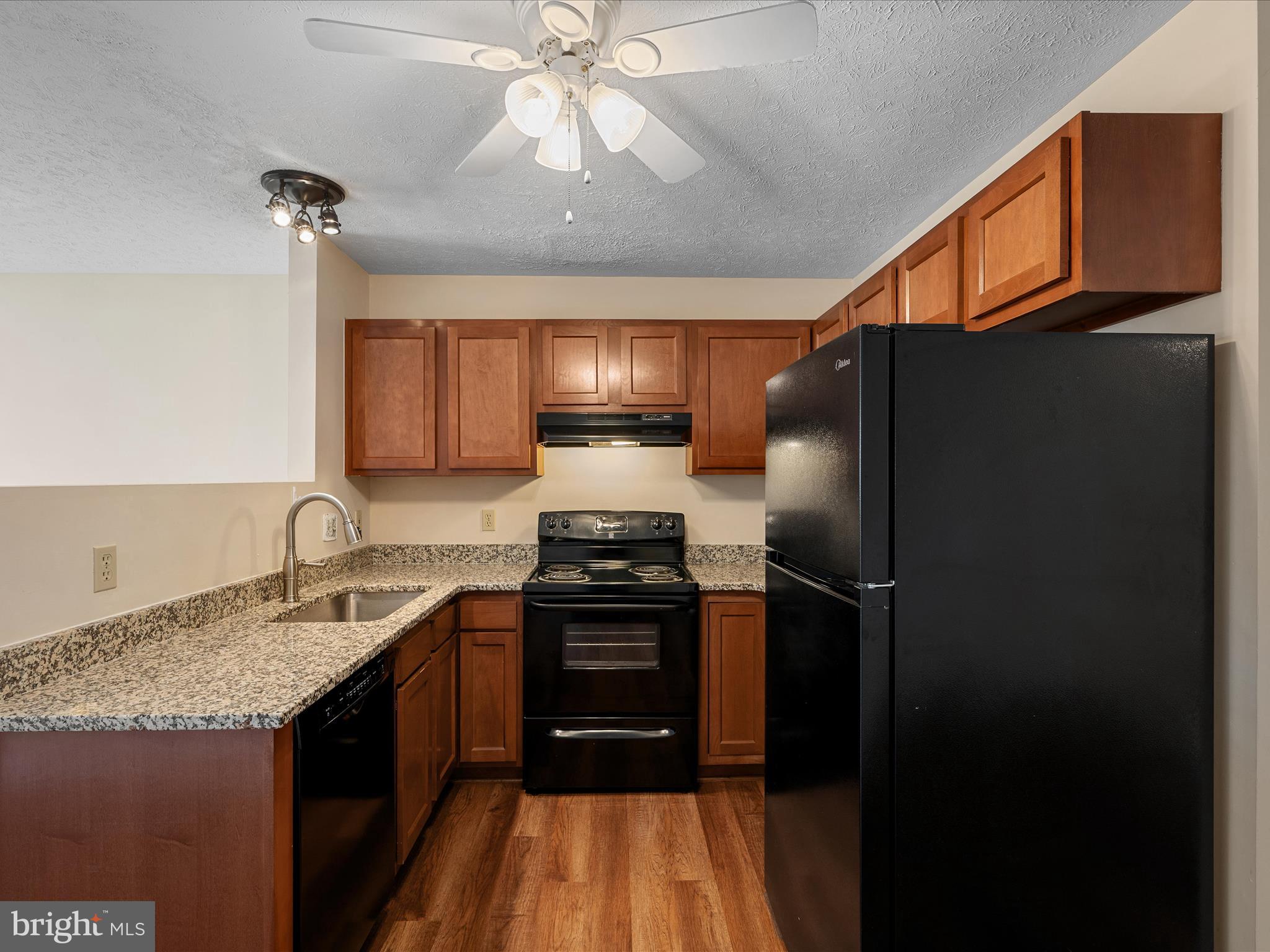 2635 LIMESTONE COURT