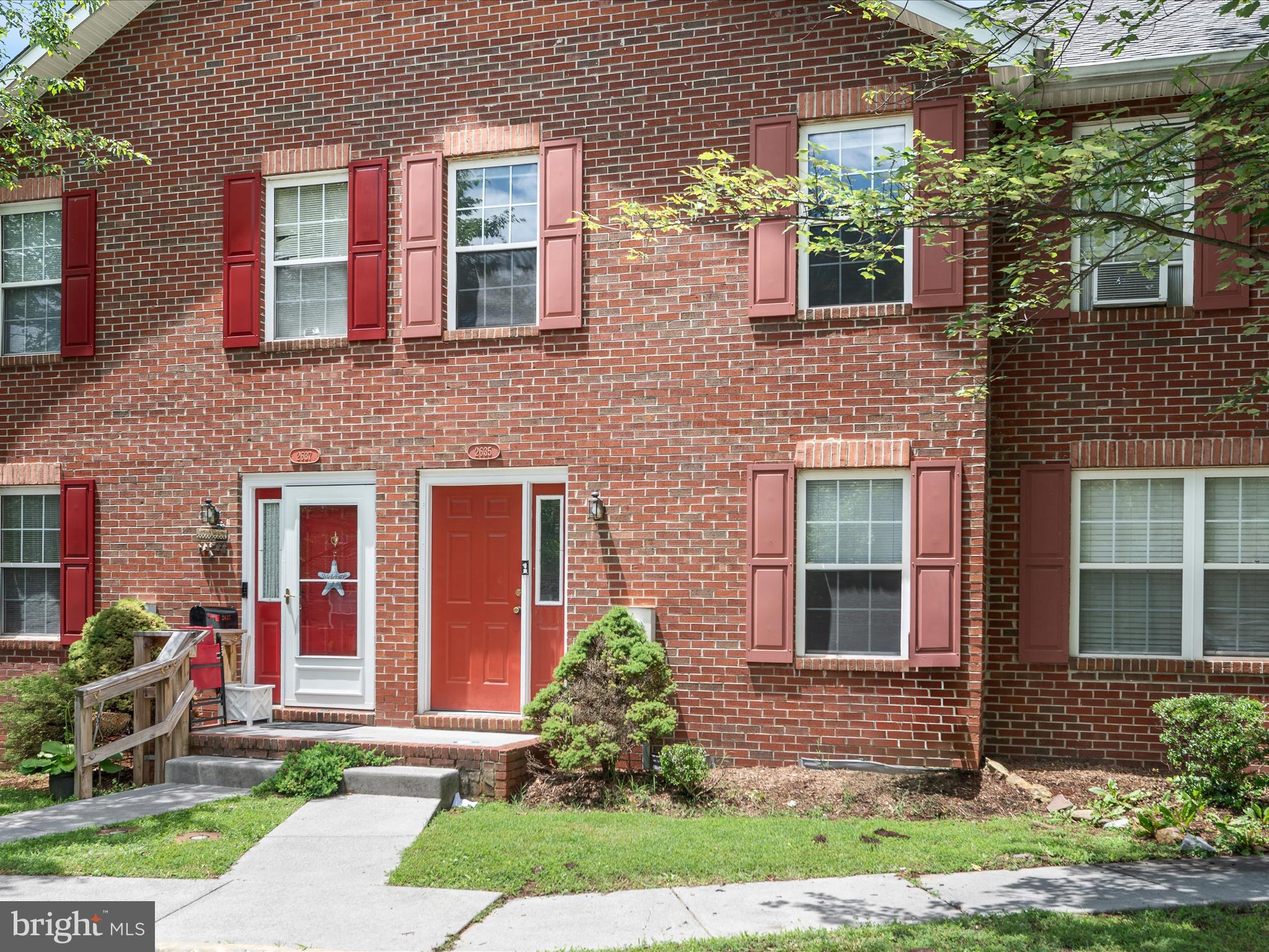 2635 LIMESTONE COURT