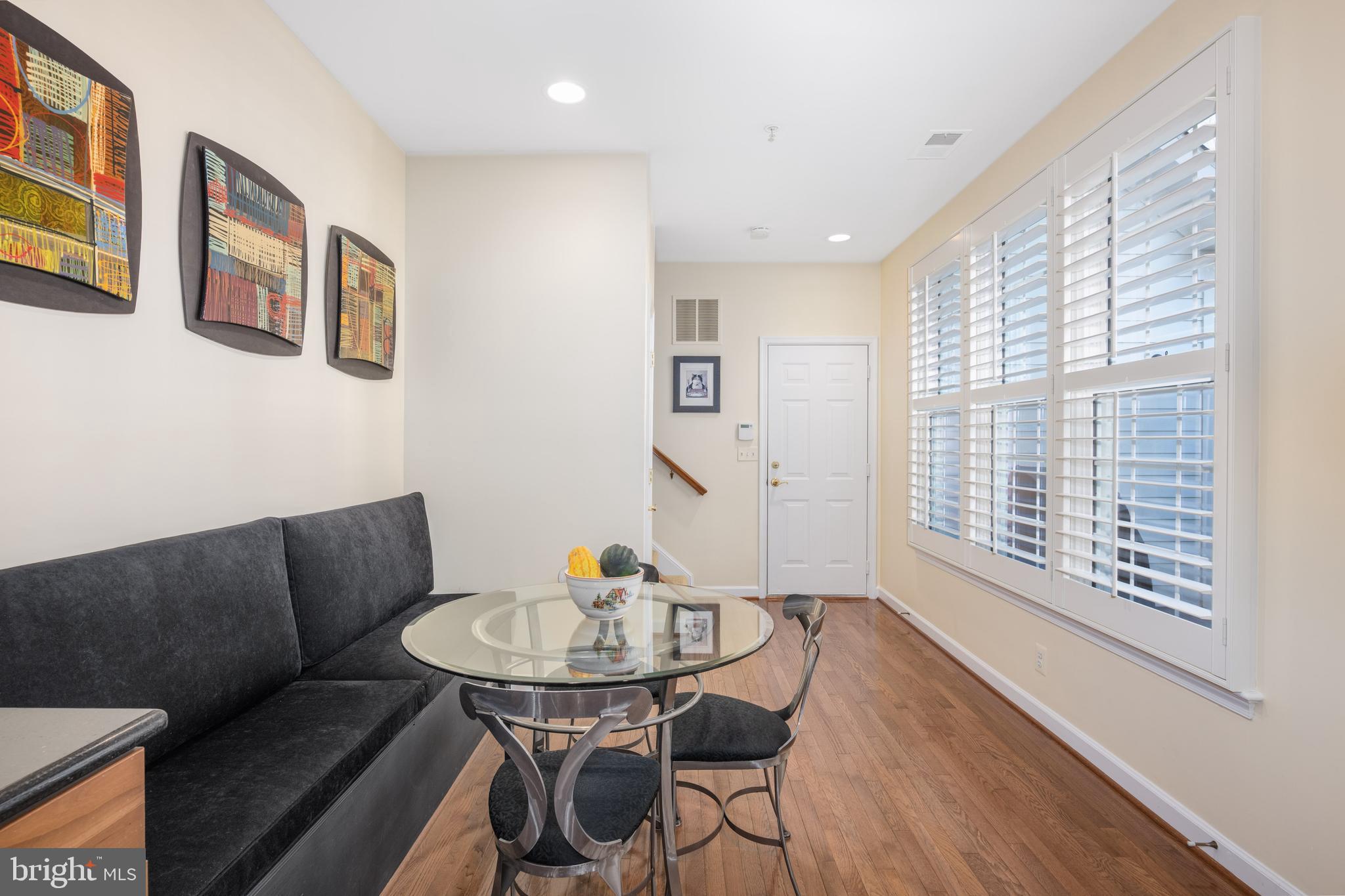 FALLSGROVE - Residential