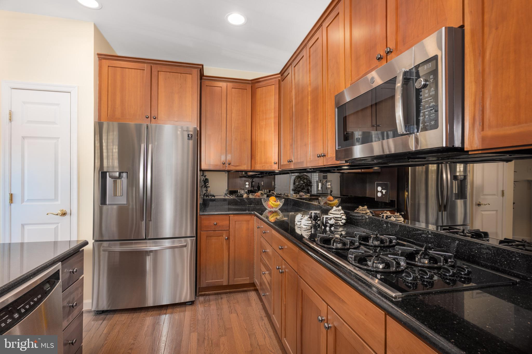 FALLSGROVE - Residential