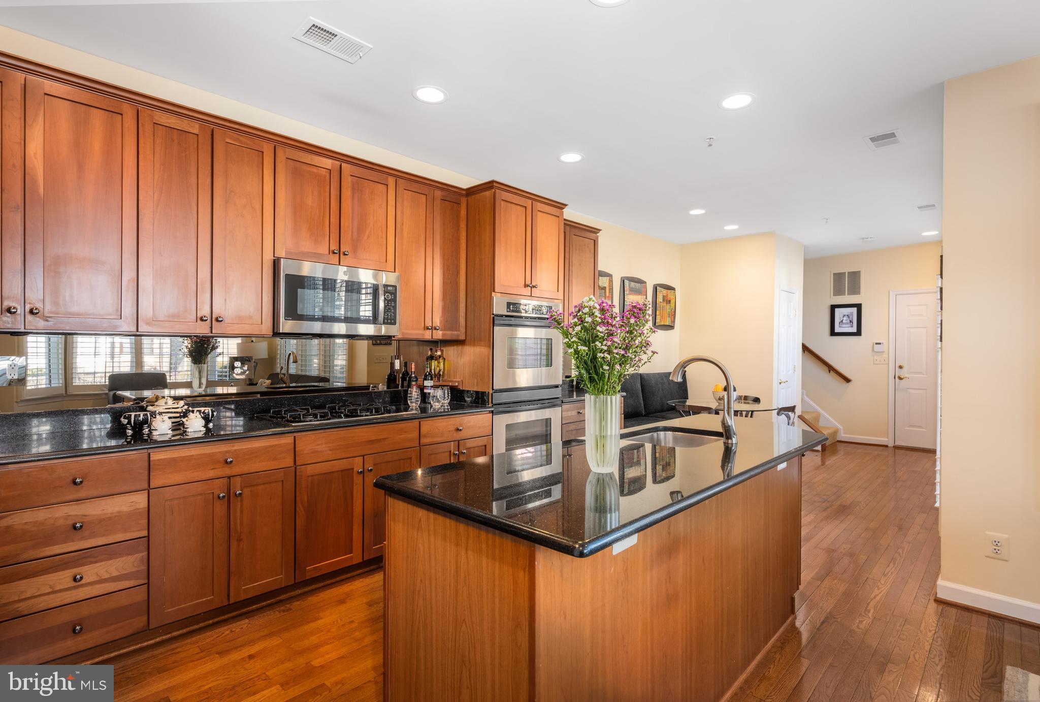 FALLSGROVE - Residential