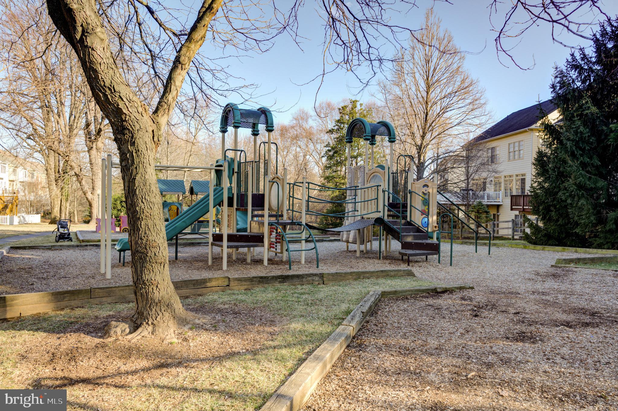 FALLSGROVE - Residential