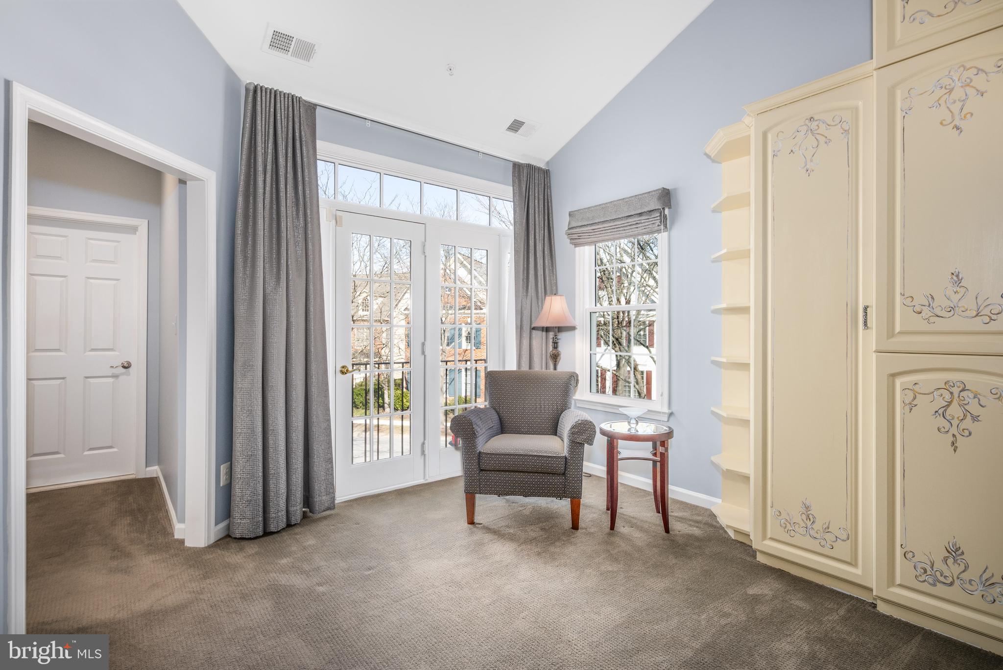 FALLSGROVE - Residential