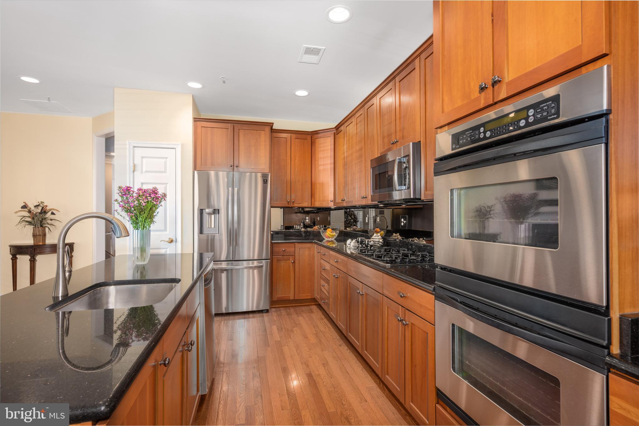 FALLSGROVE - Residential