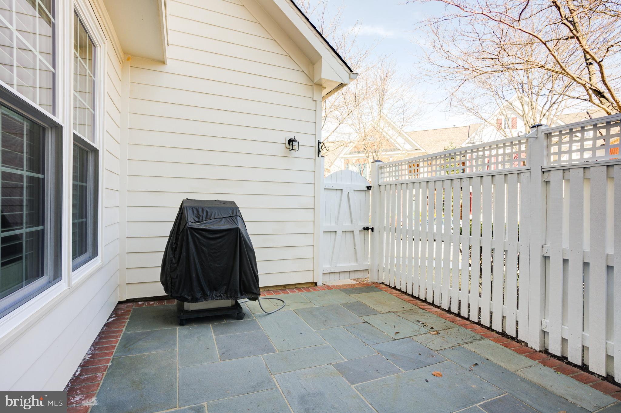 FALLSGROVE - Residential