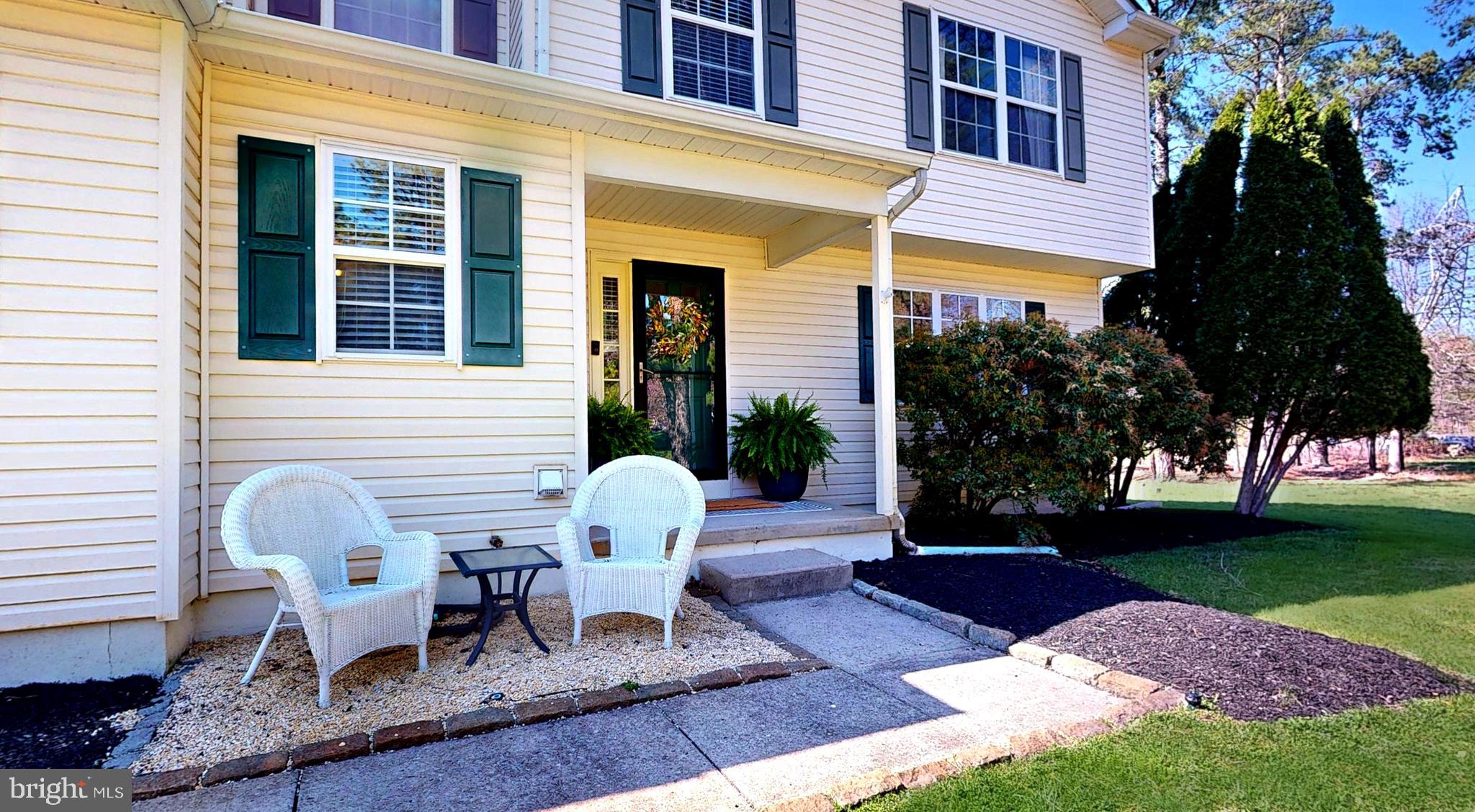 6 SUNSET COURT