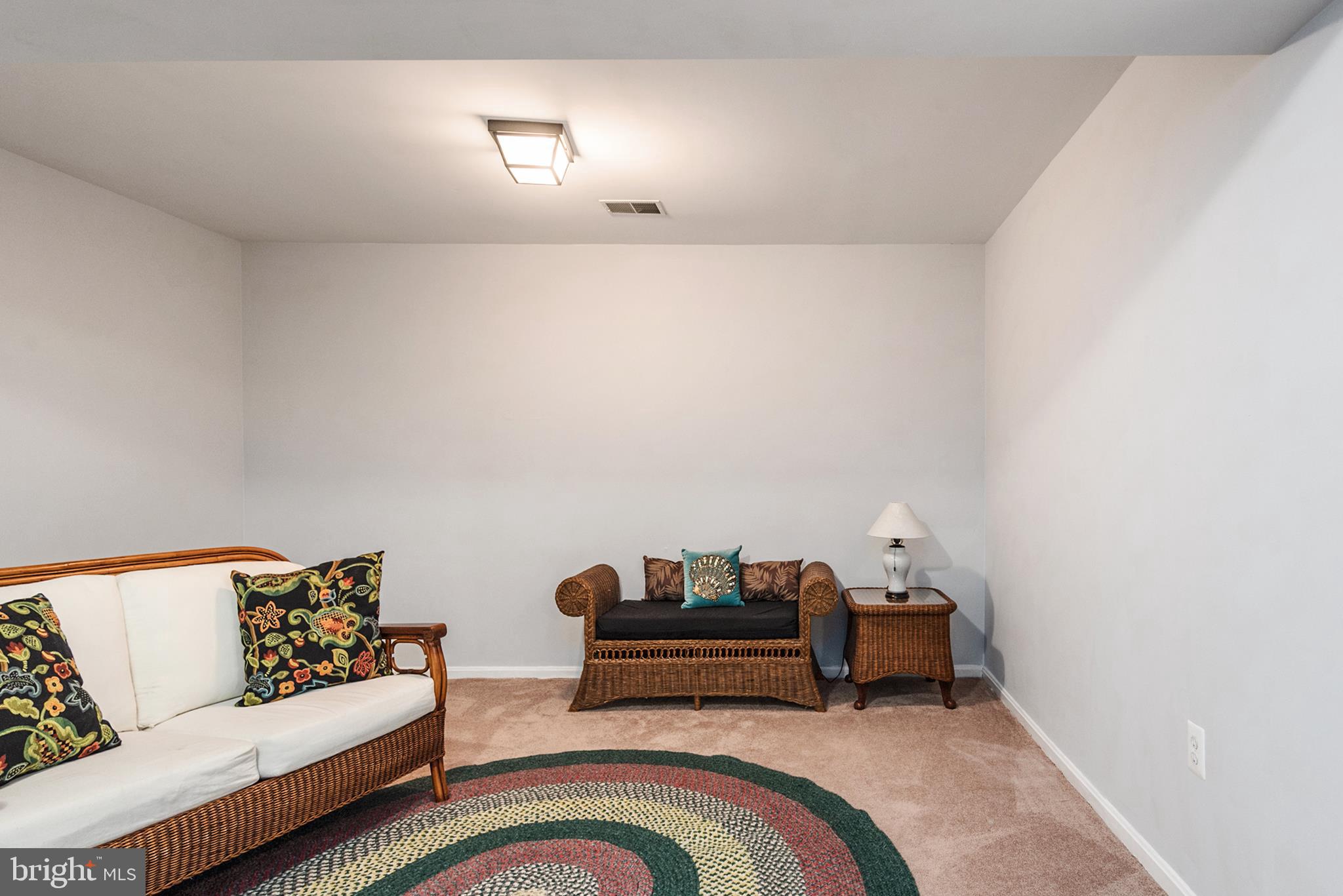 HAMPTON OAKS - Residential