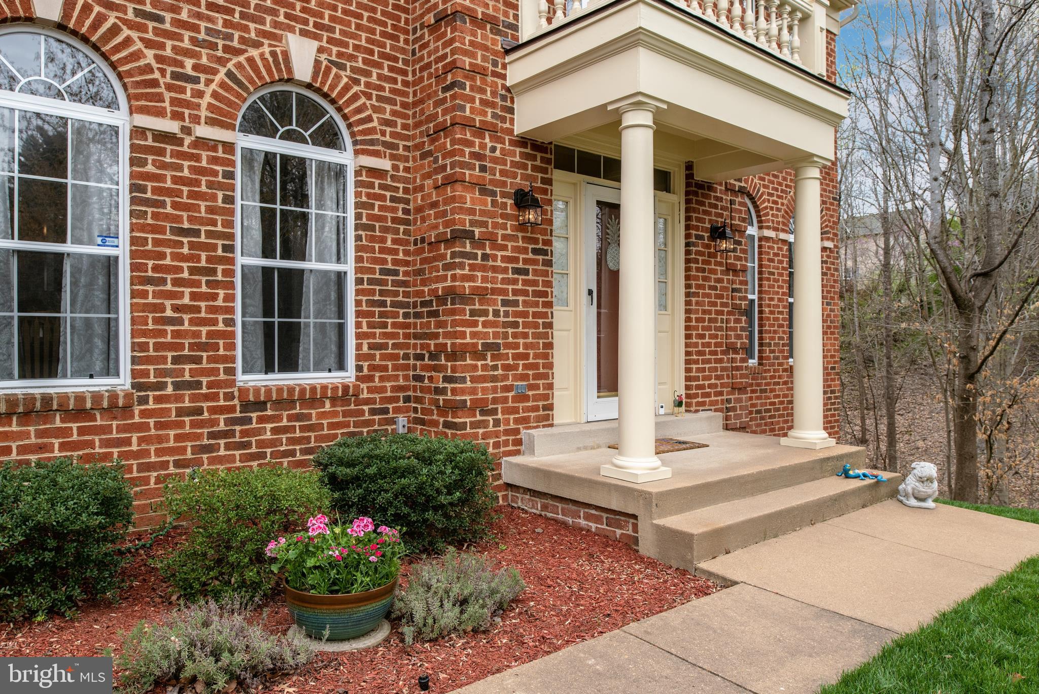 HAMPTON OAKS - Residential