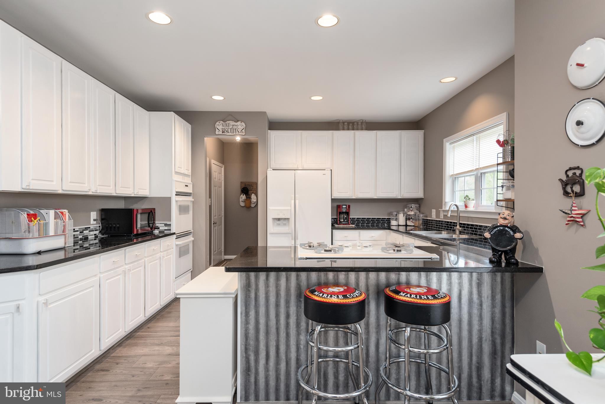 HAMPTON OAKS - Residential
