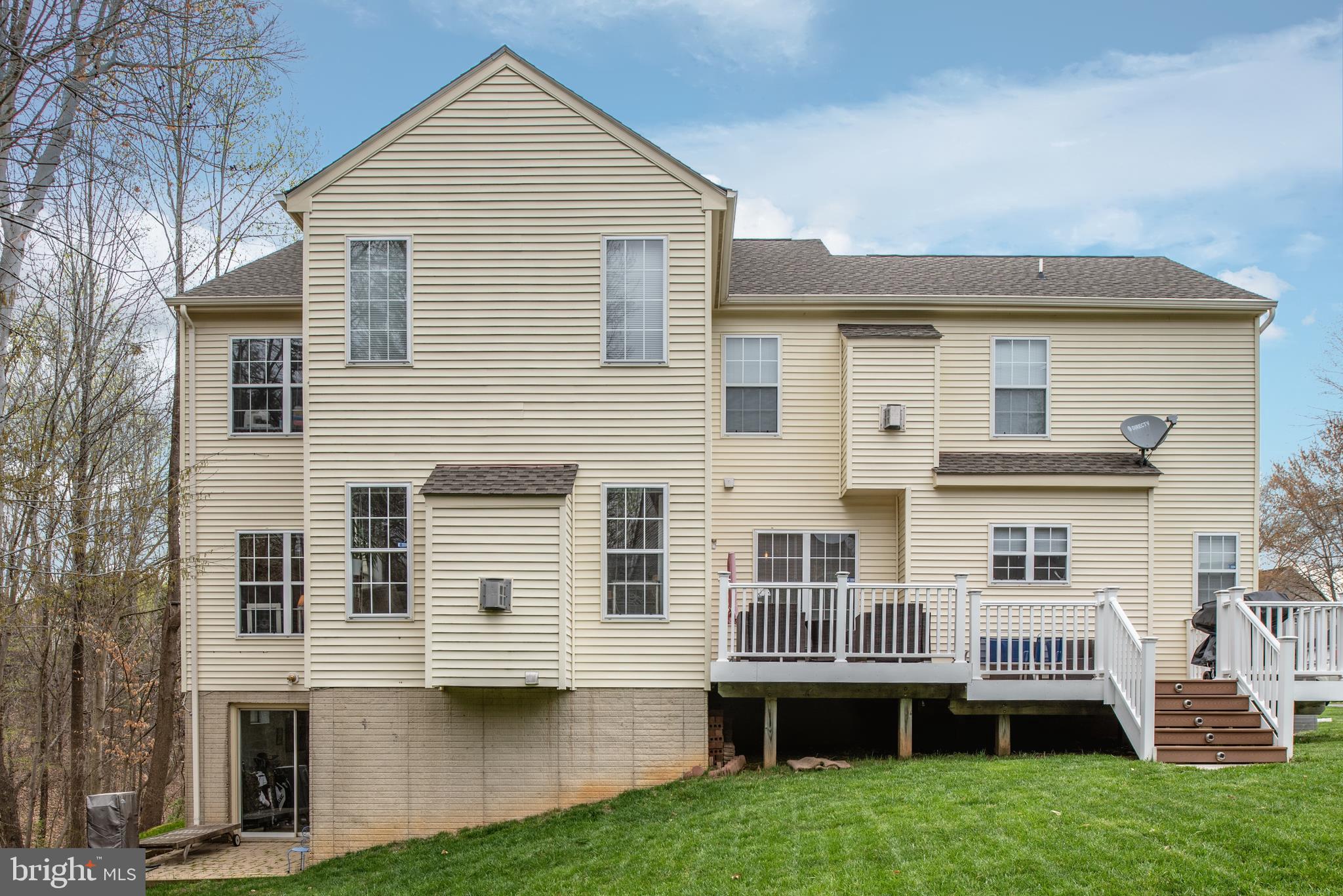 HAMPTON OAKS - Residential
