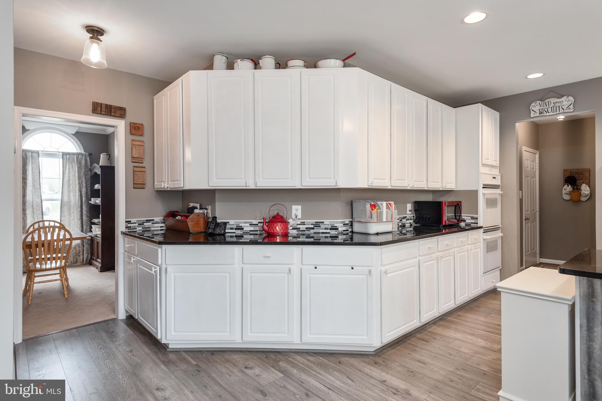 HAMPTON OAKS - Residential