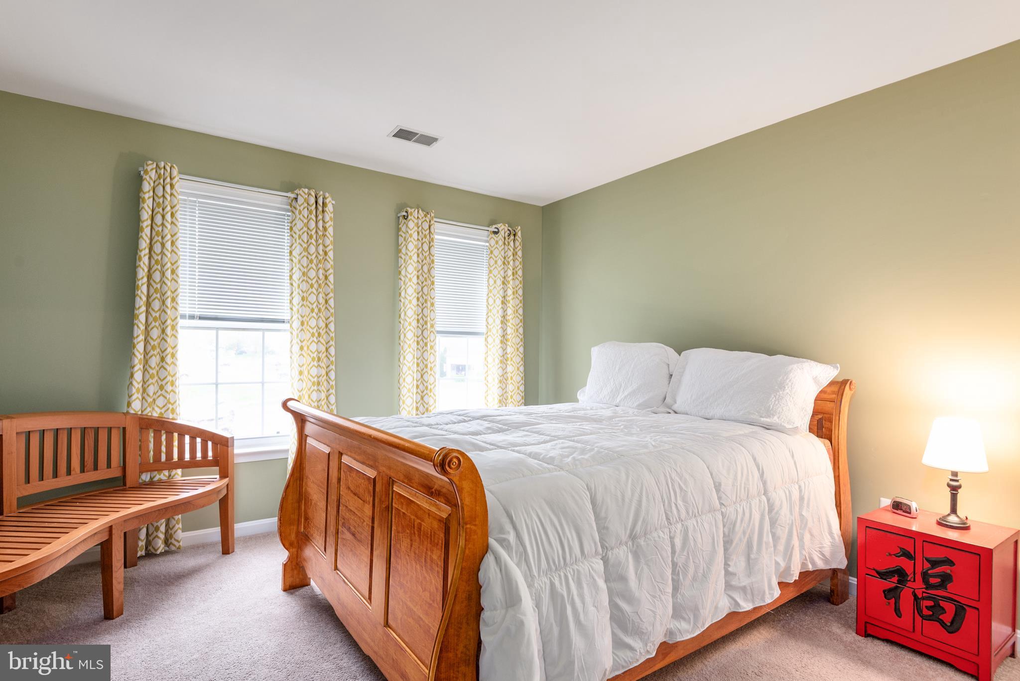 HAMPTON OAKS - Residential