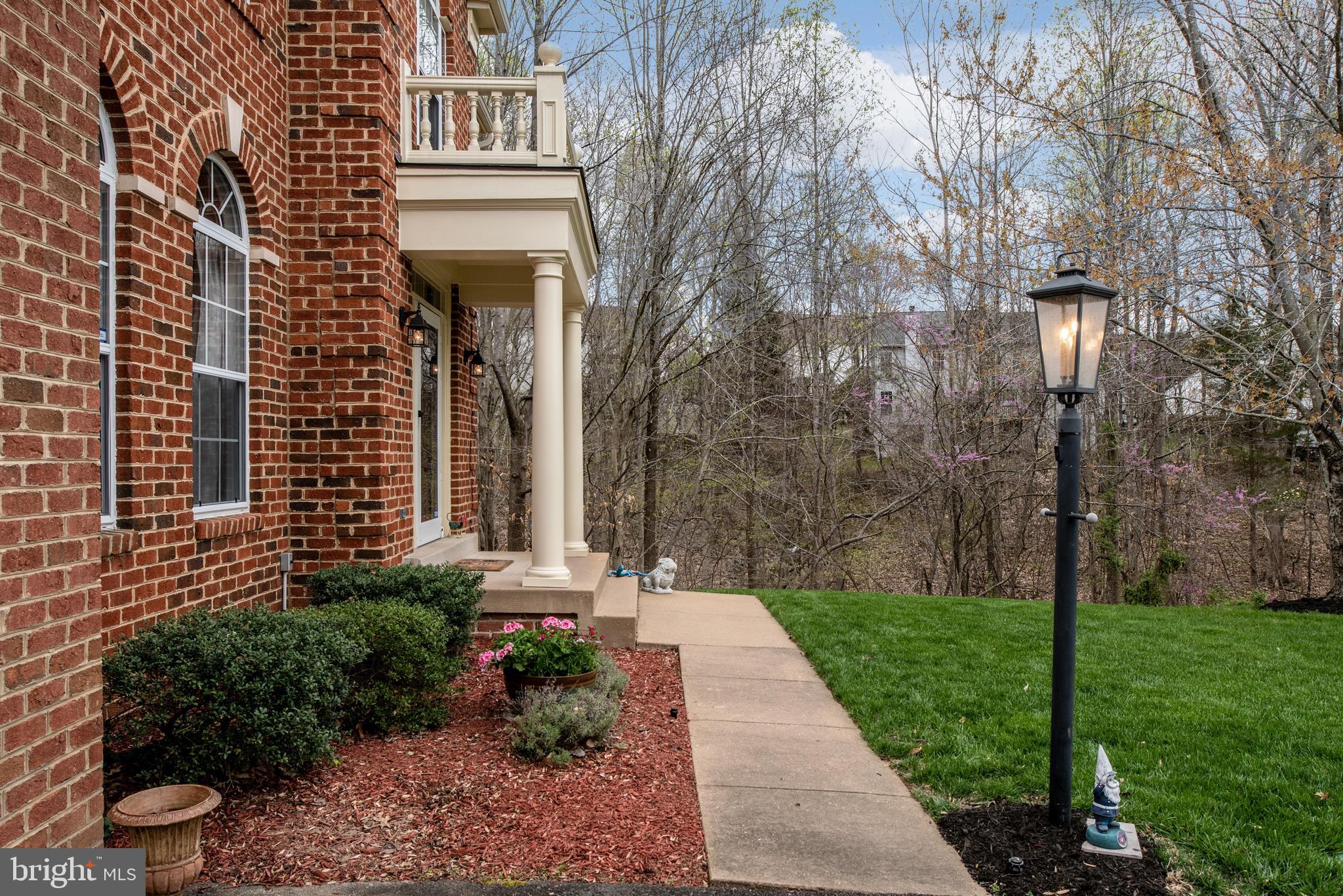 HAMPTON OAKS - Residential