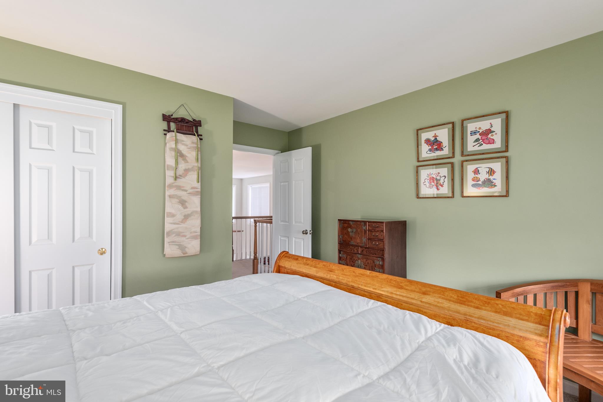 HAMPTON OAKS - Residential