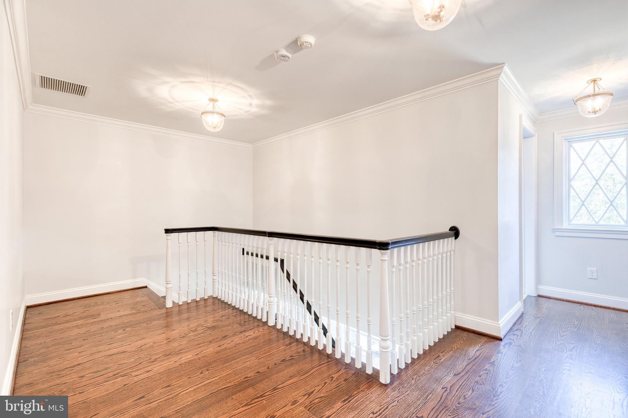 RUXTON - Residential