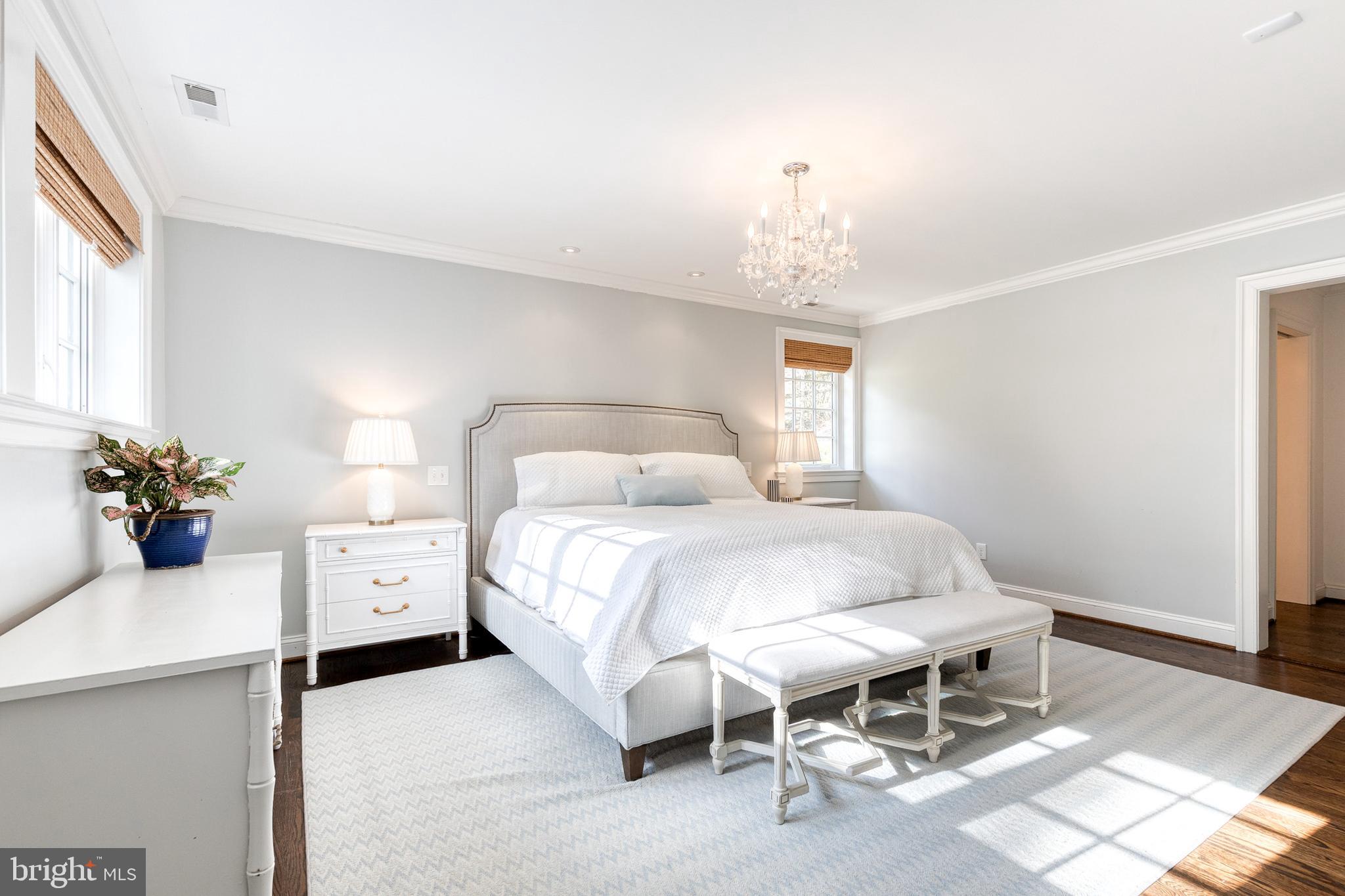 RUXTON - Residential