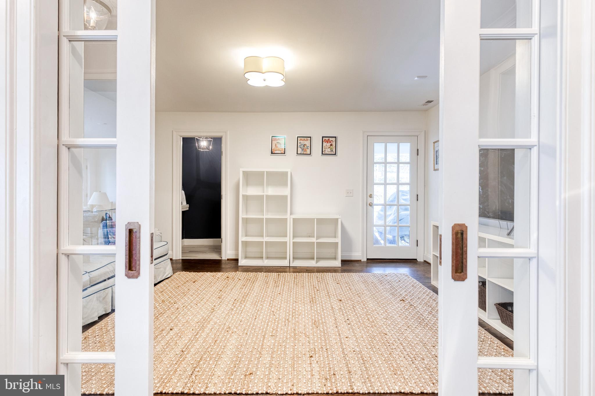 RUXTON - Residential