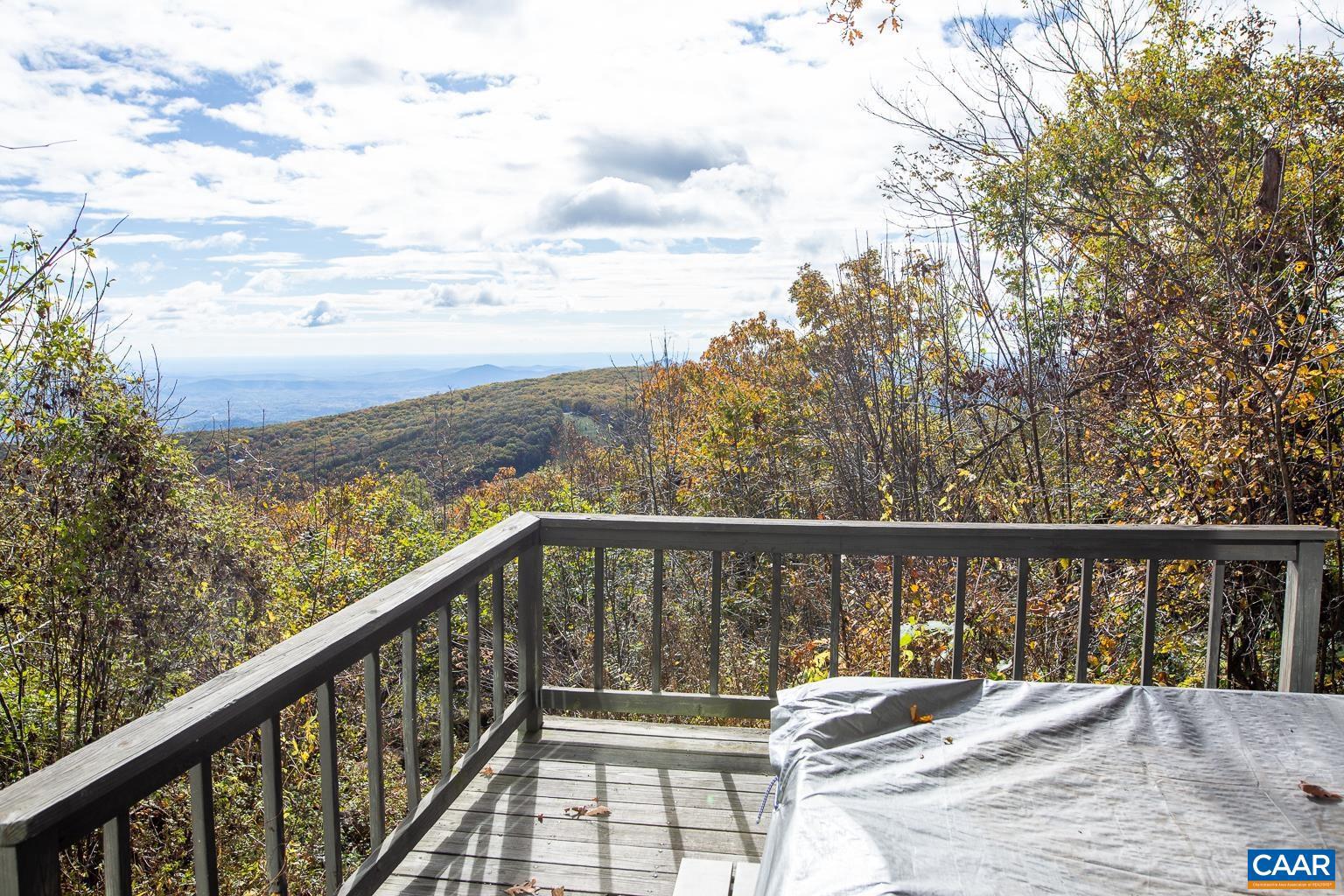 WINTERGREEN RESORT - Residential
